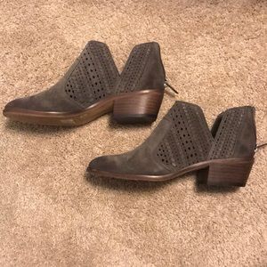 Brand new Vince Camuto booties!
